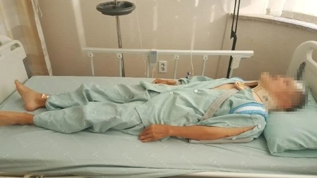 부상으로 병원에 입원한 피해자. ('보배드림' 갈무리)